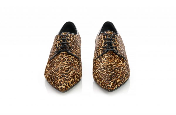 Portuguese ankle boots leopard pattern