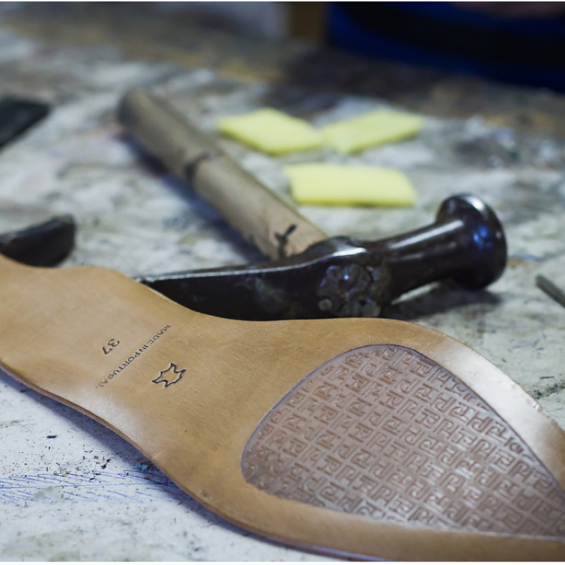 cleaning soles of shoes